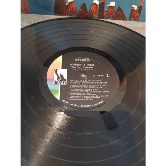 The Four Freshman Different Strokes Record Album Vinyl LP - Picture 3 of 4
